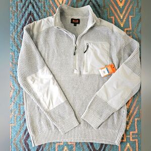 NWT‎ Bass Outdoors Sweater